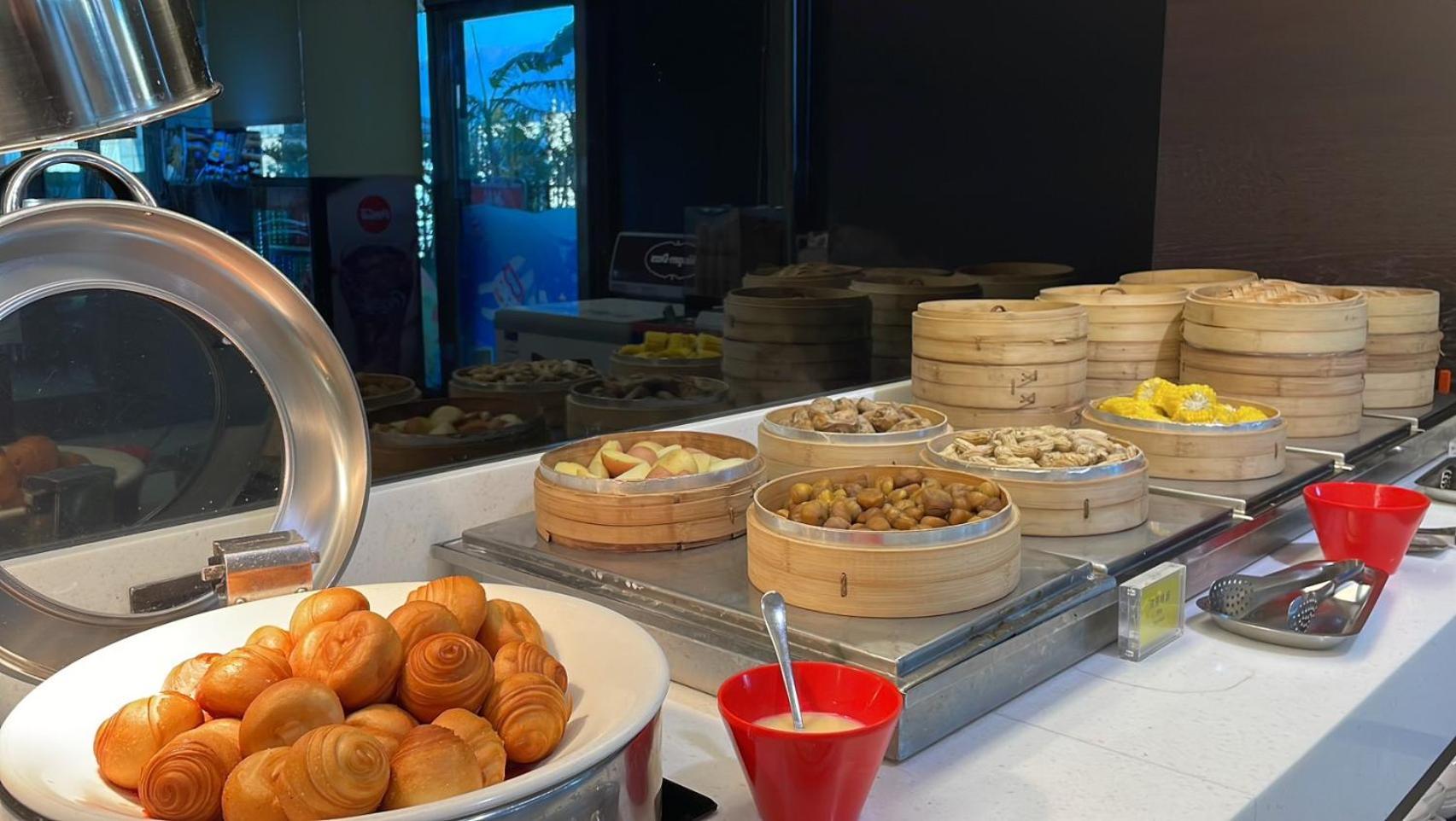 Walden Hotel Yilan Eksteriør bilde